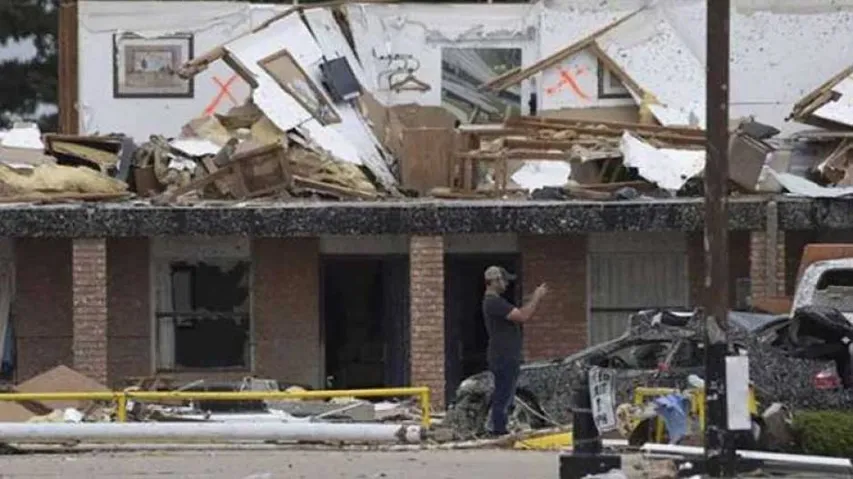 2 killed due to tornado in US state
