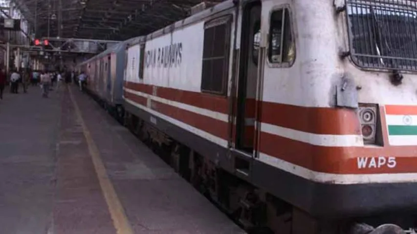 Railways To Allow Private Train Operators To Choose Halt Stations
