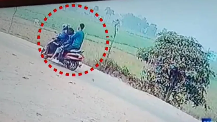 Odisha: Duo Carries RD Women's Univ Student's Body On Scooter; Dumps It On Roadside
