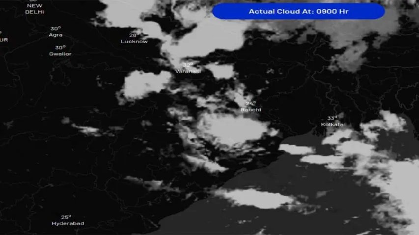 Warm cloud cover over many places in Odisha lays red carpet for lightning, thunderstorm today!