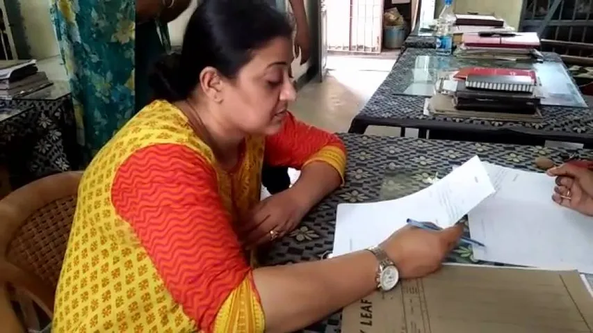 Actress Usasi Misra manhandled in Angul