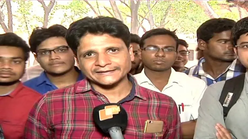 VIMSAR medicos protest over transfer of 14 doctors