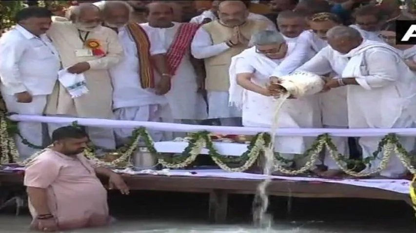 Former PM Vajpayee's ashes immersed in Haridwar
