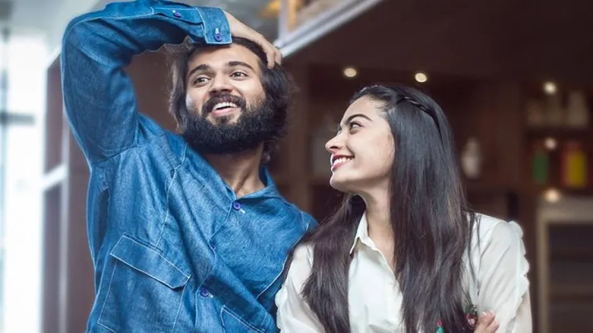 Vijay Deverakonda, Rashmika Mandanna Romantic Moments, Watch
