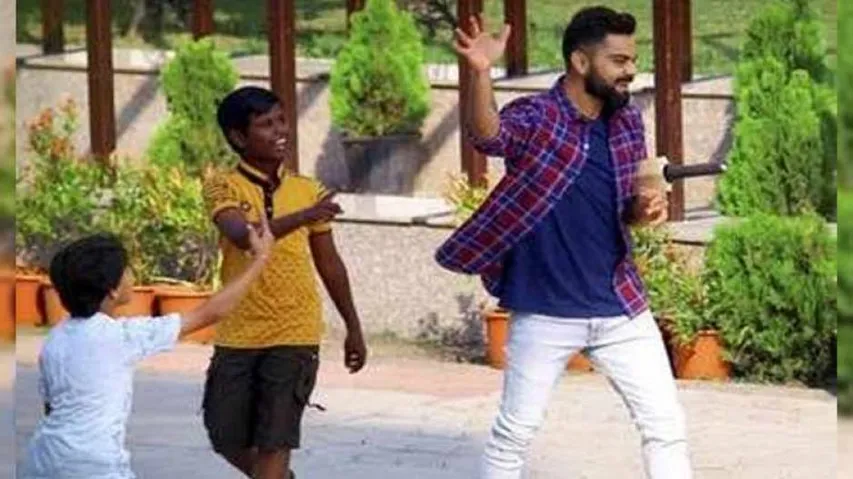 Back To Gully: Kohli Plays Cricket On Indore Streets With Children
