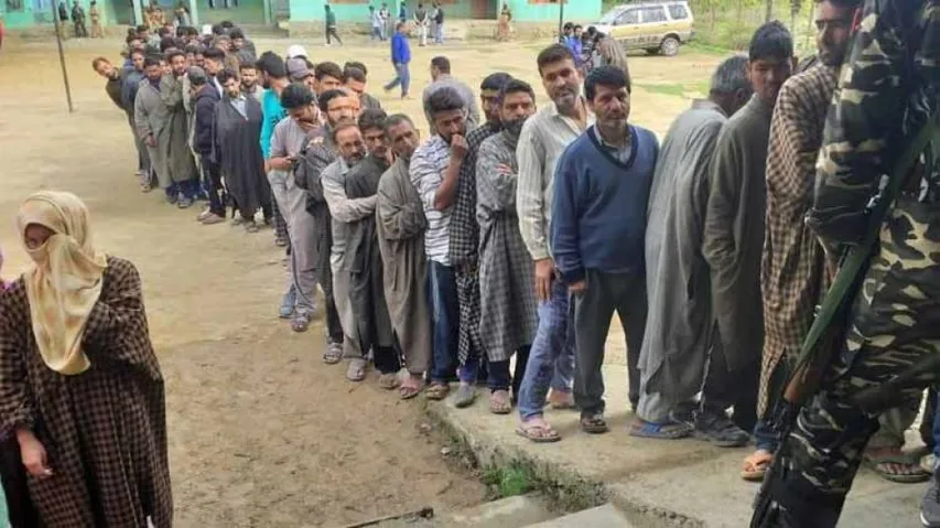 Overall 56% turnout in Jammu, Baramulla LS seats: CEO