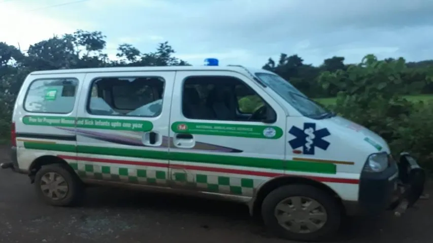 Mob ransacks ambulance after delay following death of 2 girls