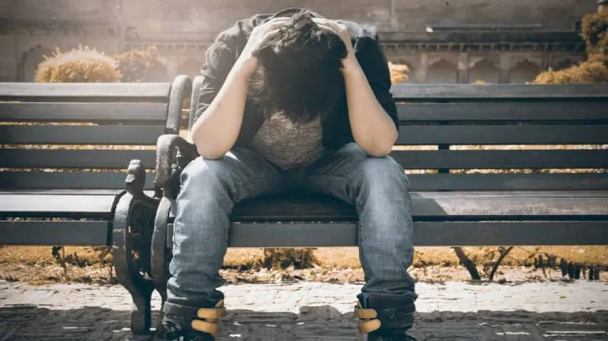 Young People With Even Mild Mental Distress At High Suicide Risk