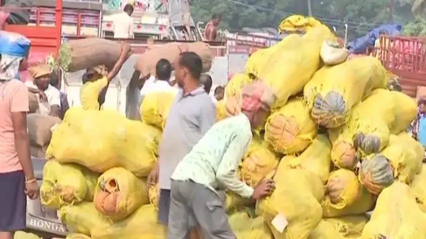 Bhubaneswar veggie vendors put strike on hold after assurance 