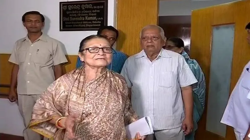 Senior citizens demand cancellation of Achyuta Samanta’s RS ticket