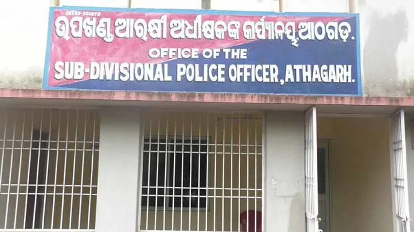 Woman accuses husband, in-laws of torture over dowry