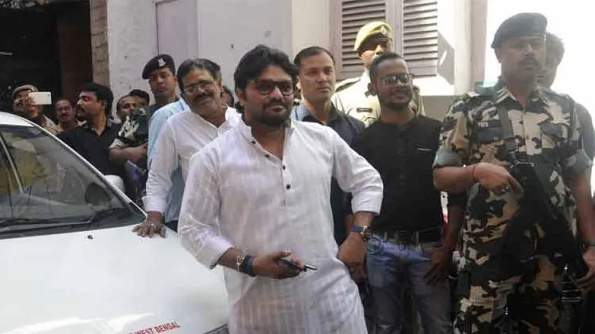 FIR against Supriyo for entering poll booth with armed guards