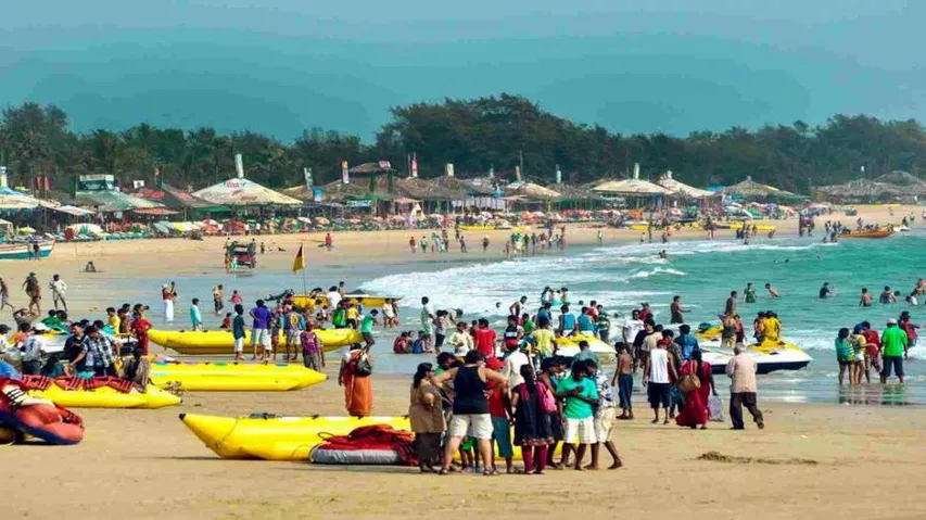 Crackdown on nomads, hawkers on Goa beaches