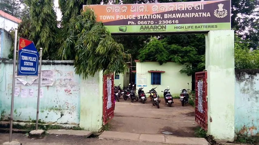 Complaint filed against litterateur Haraprasad for indecent FB post