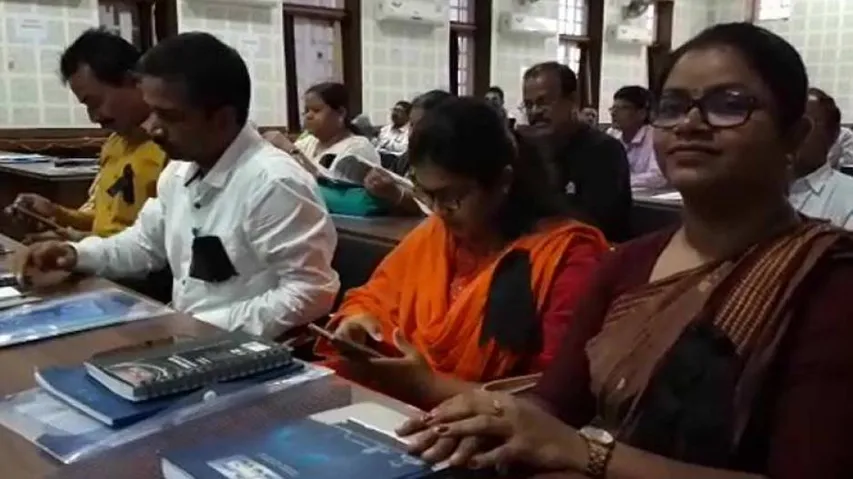 Keonjhar OAS officers launch protest over thrashing of BDO