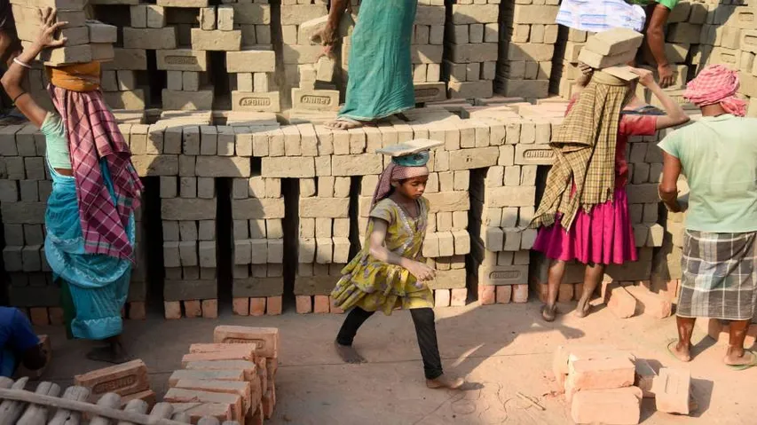 Schools opened at Telengana brick kilns for migrant Odia children