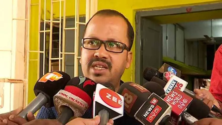 Businessman duped of Rs 1.5 lakh using ‘magic pen’