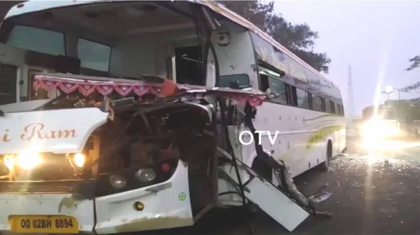 Odisha: Close Shave For 40 Passengers As Hyva Hits Bhubaneswar-Bound Bus In Boudh