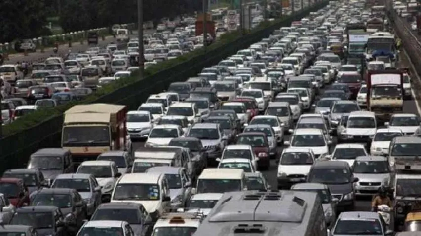 Delhi government below average on traffic management, pollution