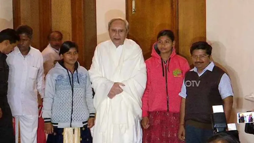 Kendrapara boat tragedy: Braveheart sisters felicitated by CM Naveen for saving lives