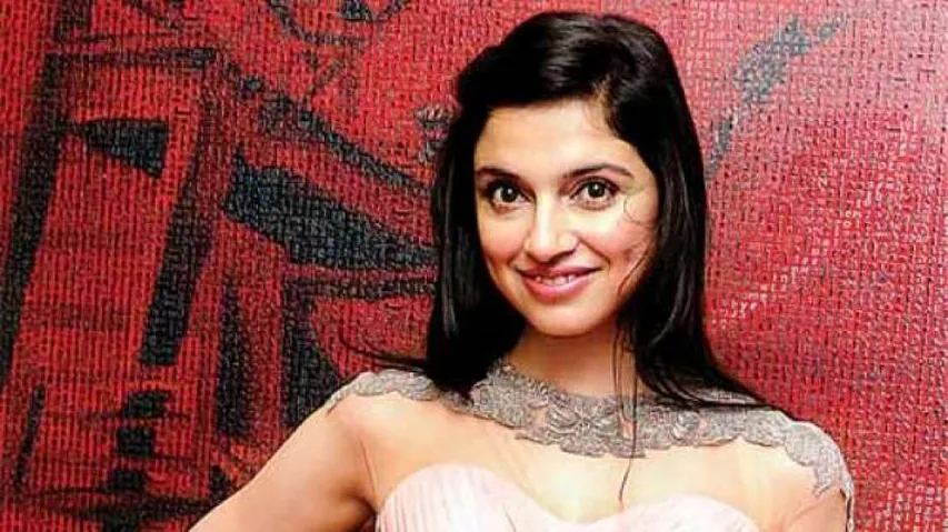 Would love to make women oriented film: Divya