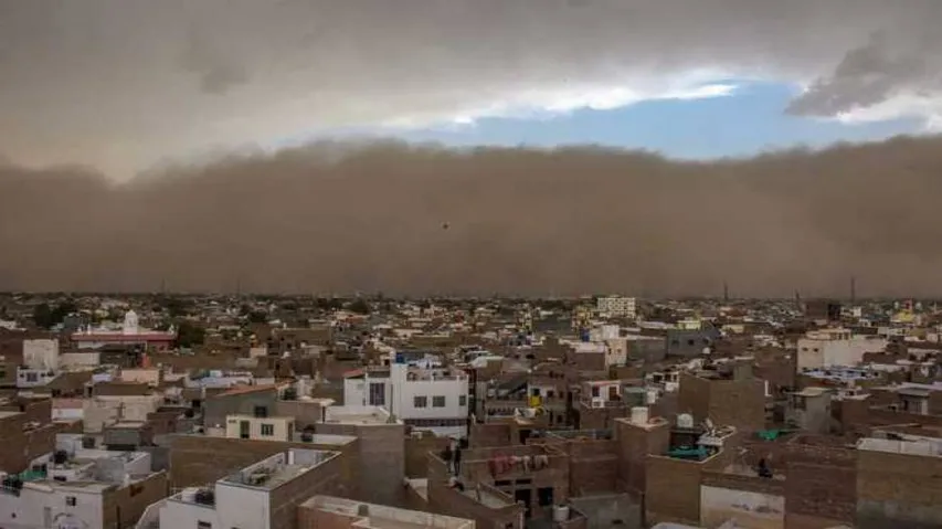 Five killed in UP dust storm