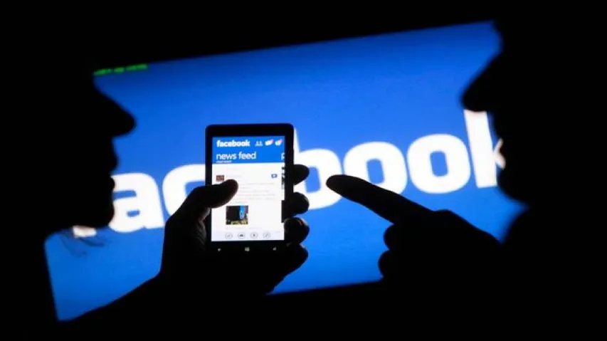 Gender gap in Internet access narrowing: Facebook study