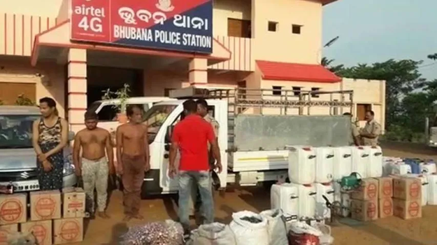 Fake liquor manufacturing unit busted in Dhenkanal; 4 arrested