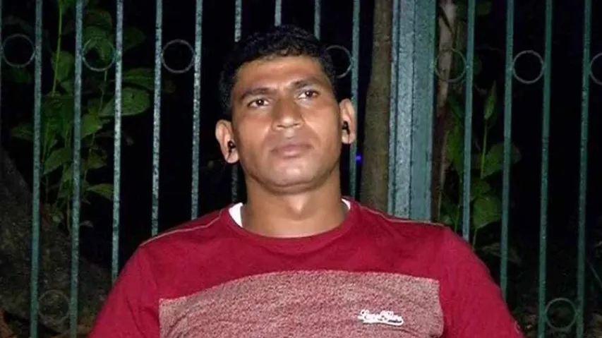 COVID Crisis Compels Odia Bollywood Stuntman To Sell Vegetables