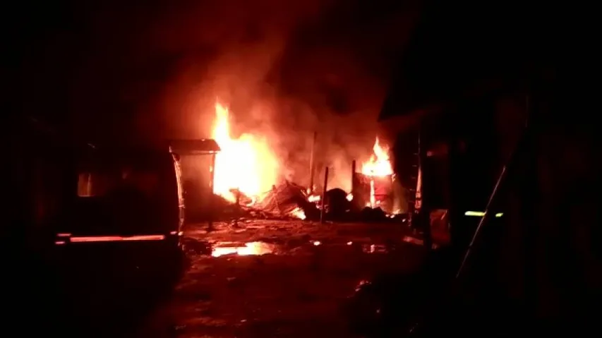 Miscreants torch shops after group clash