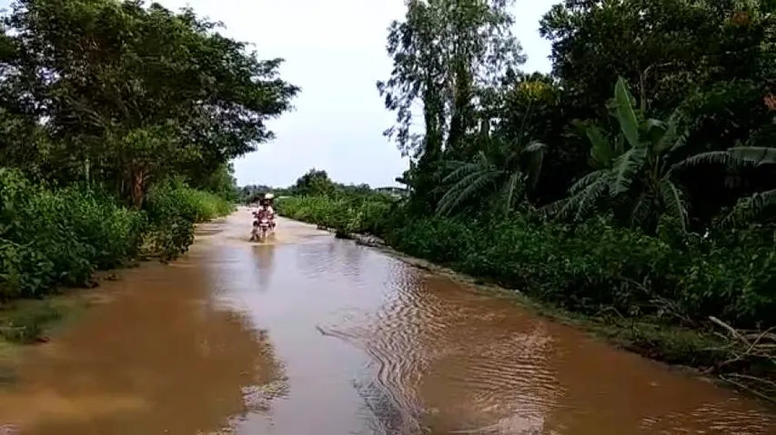 Flood-hit Jajpur limping back to normalcy, Kendrapara situation still grim