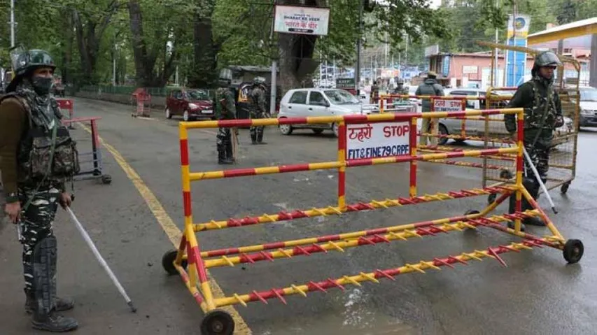 Two soldiers injured in accidental explosion in Kashmir