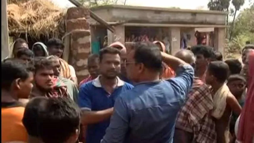 Fani victims in Khurda detain panchayat executive officer, GRS over 'irregularities'