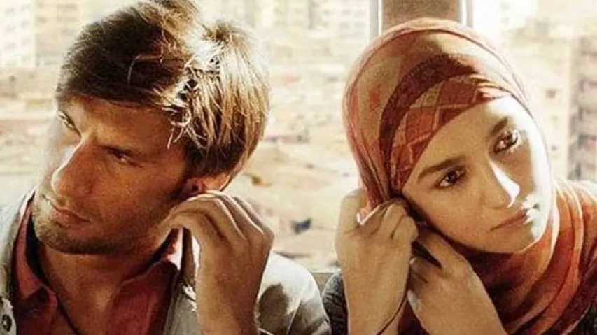 Ranveer, Alia's 'Gully Boy' Out Of Oscars 2020 Race