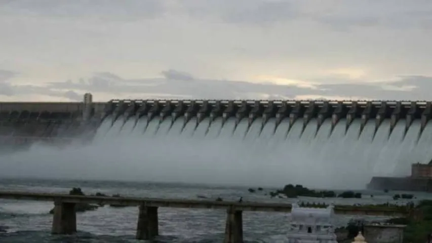 Additional spillway to enhance water discharge at Hirakud Dam