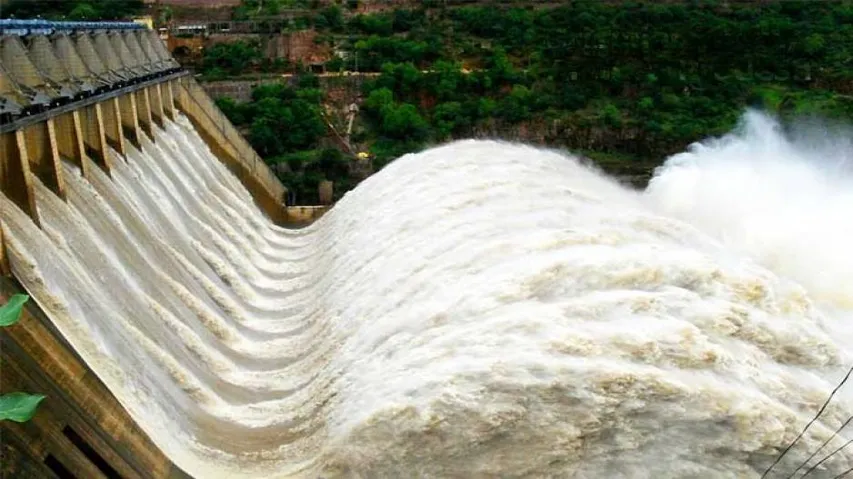 Is Hirakud being throttled to benefit industries?