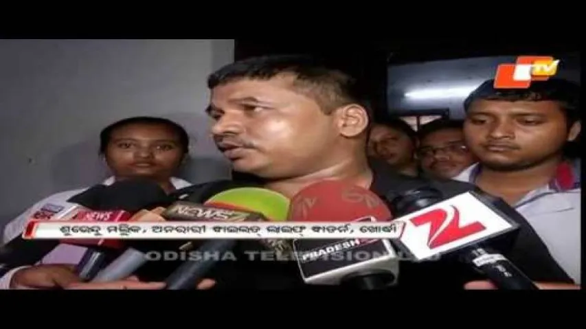 OUAT docs conduct surgery on ailing cobra successfully