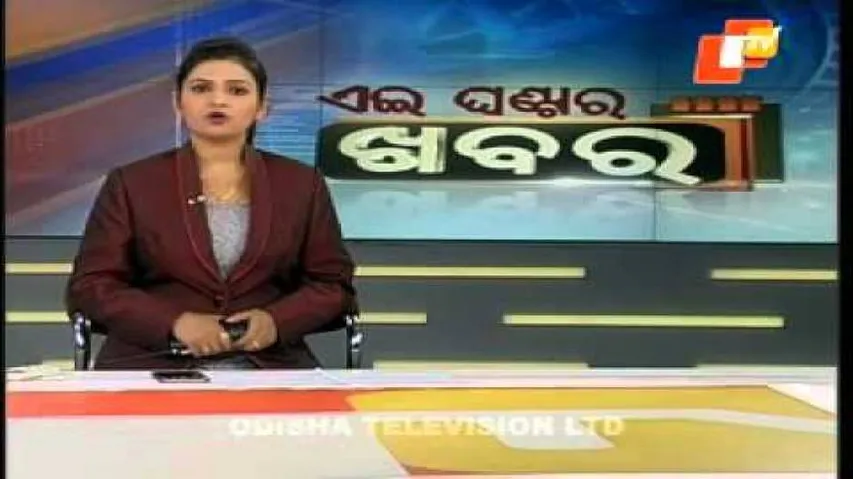 Narrow escape for 30 as moving bus catches fire