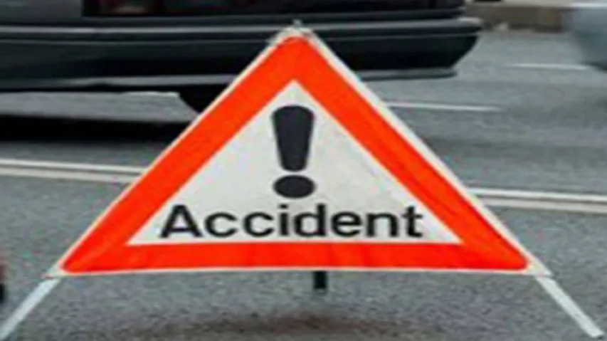 Dhenkanal: 2 dead, seven injured in jeep-truck collision 