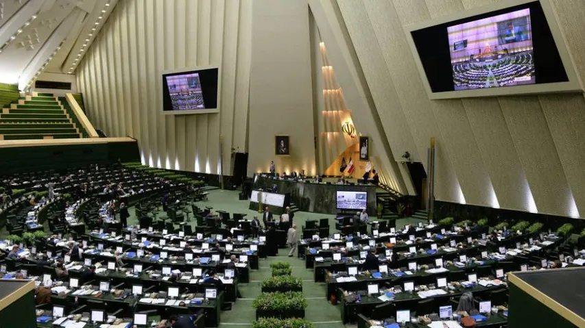 Iranian Parliament, Khomeini shrine attacked