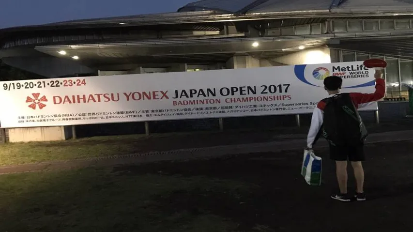 Axelsen, Marin claim singles titles at Japan Open