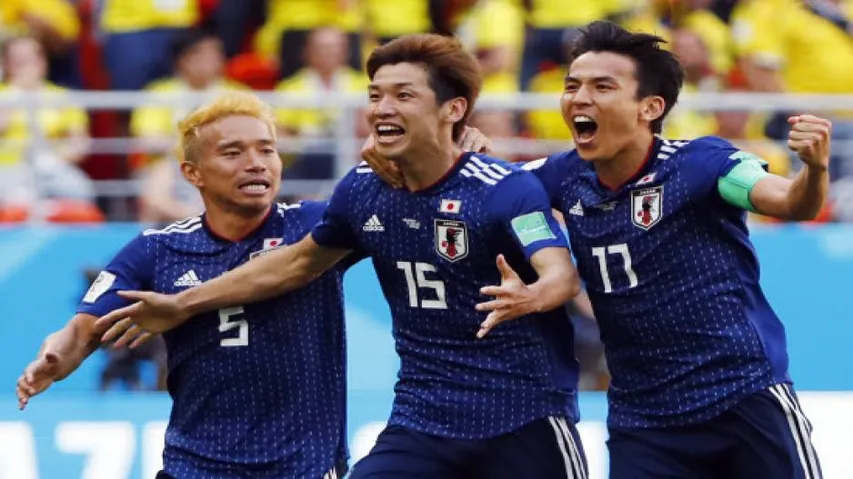 Japan stun 10-man Colombia, create World Cup surprise