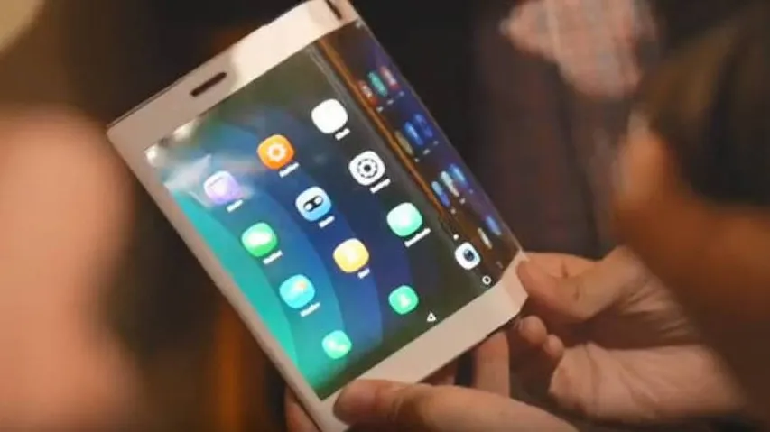 Apple partners LG Display for foldable iPhone