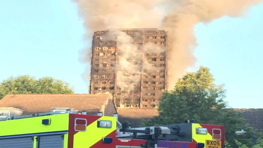 Huge fire breaks out in London apartment building