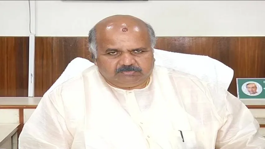 Crops on 10,000 hectares hit by unseasonal rains: Revenue Minister