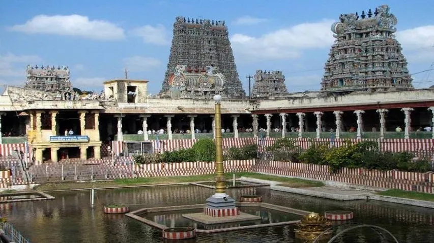 Fire in Meenakshi Amman temple complex damages shops