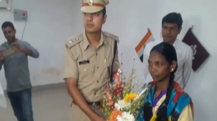 Woman Maoist carrying Rs 4 lakh reward surrenders