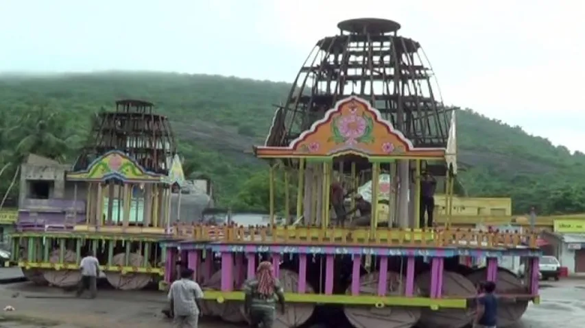Rath Yatra in Nayagarh hit by controversy