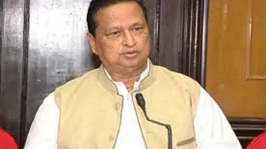 Niranjan targets Naveen govt over salary hike