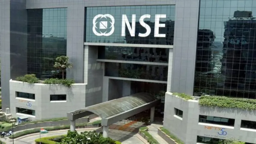 Profit booking subdues indices, banking stocks down